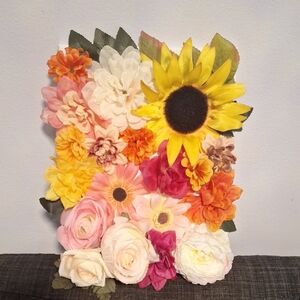 Vibrant Faux Floral Wall Decor 3/3